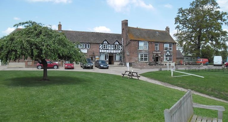 Lower Lode Inn and Camping